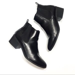 A New Day Ellie Heeled Chelsea Boot 10 Black
